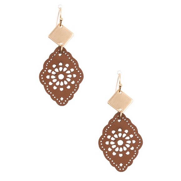 Jewelry - Brown Cut Out Leather Dangle Drop Earrings